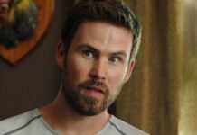 Resident Evil: Who Is Zach Cregger? The Filmmaker Behind Barbarian & Weapons Zach Cregger Directs Resident Evil