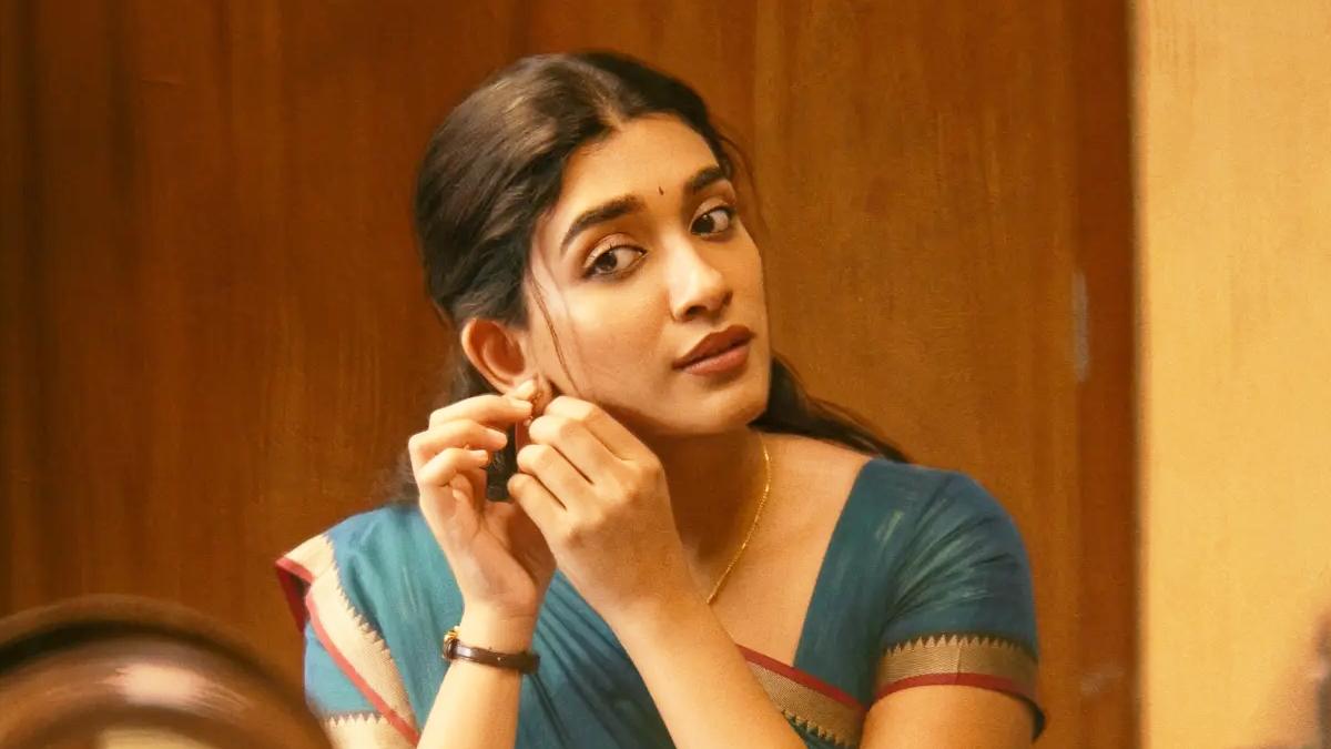 Alias Rukmini Teaser Review: Aafiya Sayed’s Sweet Smile And ‘Hitler’ Tag Make For An Intriguing Reveal