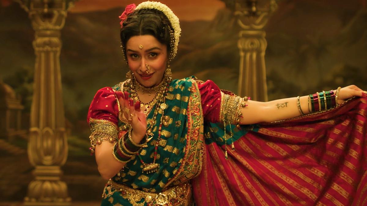 Eetha Trailer Review: Shraddha Kapoor Is No Bechari In A Nauvari!