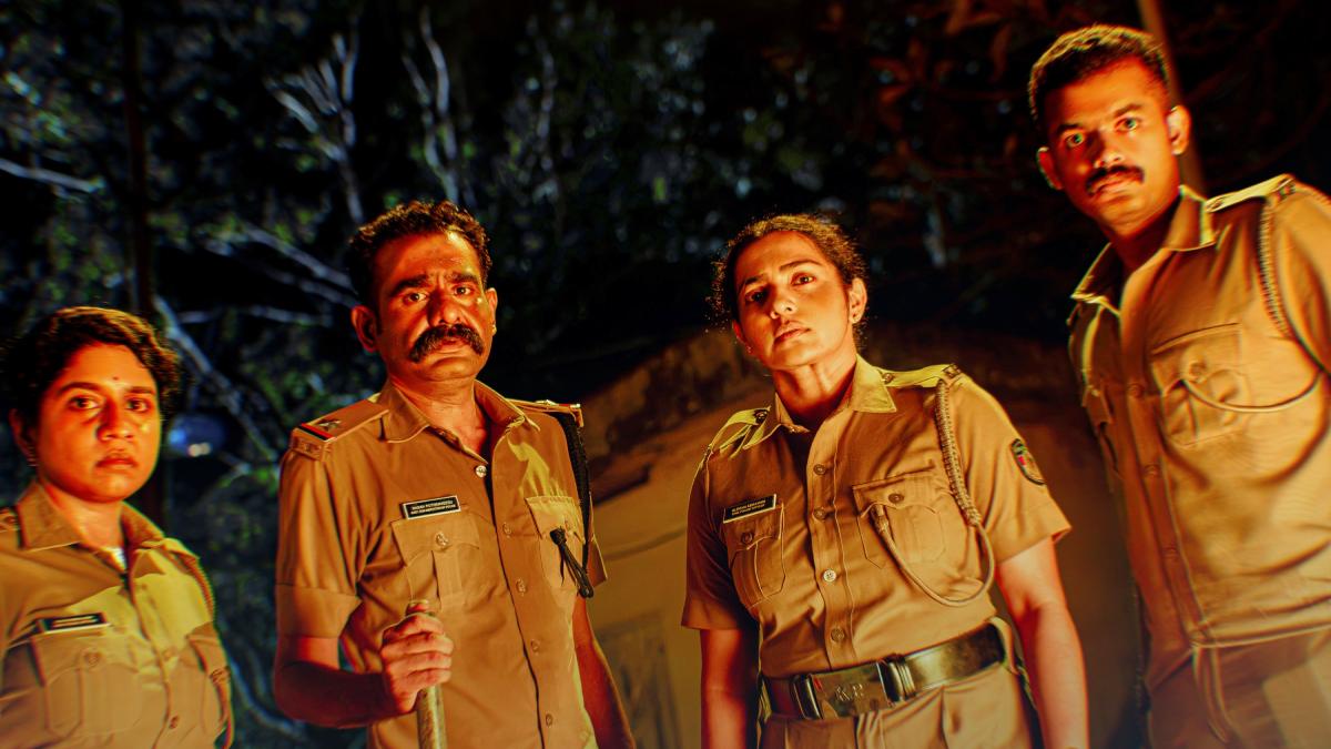 Pradhama Drishtya Kuttakkar Movie Review: An Unpredictable Crime Trail!