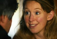 You Can See Everything Box Office: A24’s Much-Hyped Documentary Eyes $7M+ Opening With Just 800 Locations You Can See Everything Box Office: Elizabeth Holmes Documentary Set For A Strong Start Despite Limited Theater Count